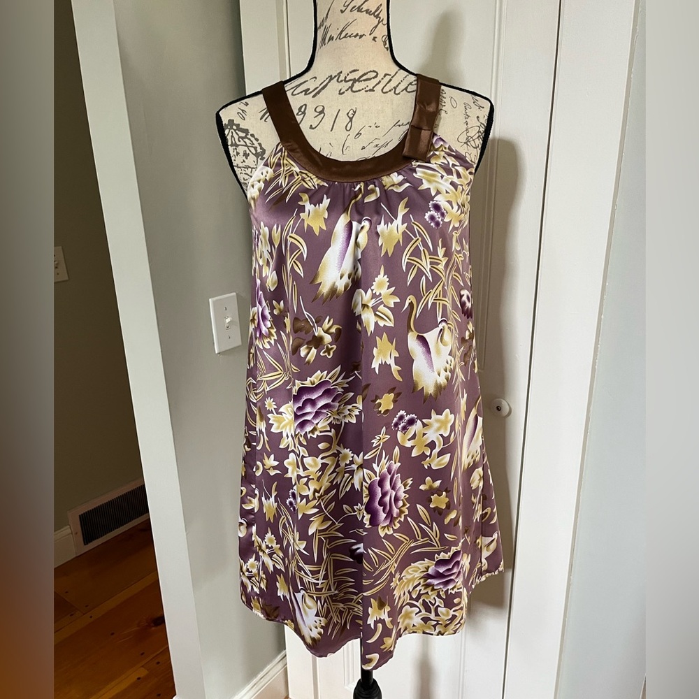 VERTIGO PARIS Floral/Bird Print Sleeveless Dress. Size XS.